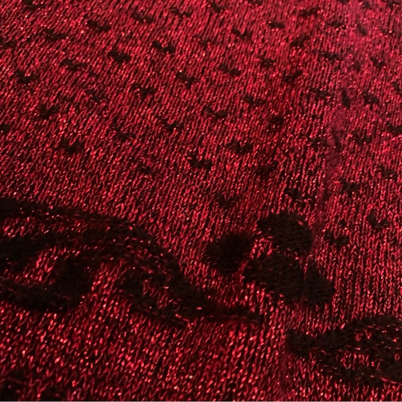 v i n t a g e :: Glam Shimmer Floral Intarsia Granny Knit Sweater - Picture 7 of 11